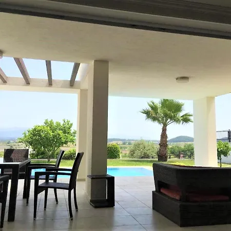 Willa Beautiful Private 4 Bed Villa With Amazing Views In Peaceful Location