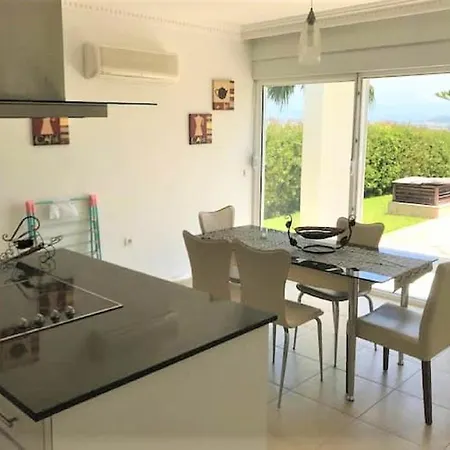 Beautiful Private 4 Bed Villa With Amazing Views In Peaceful Location Villa *
